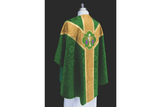 Chalice Host Green Priest Chasuble | Trinity Green Pastor Chasuble