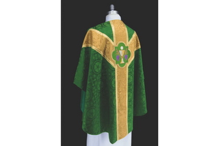 Chalice Host Green Priest Chasuble | Trinity Green Pastor Chasuble (Gold/Gold Orphreys)