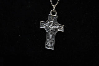 Christ Victorious Cross Pendant (925 Silver)