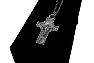 Christ Victorious Cross Pendant (925 Silver)