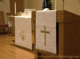 Dayspring Moline Cross White Pulpit Fall | White Altar Hangings