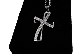 Elegant Women's Cross Necklace (925 Silver)