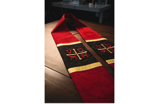 Lutheran Stole Style #1 | Luther Rose Brocade Liturgical Vestment